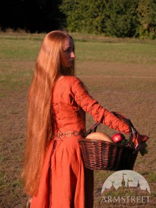 medieval-dress-tunic-red-elise-1.jpg